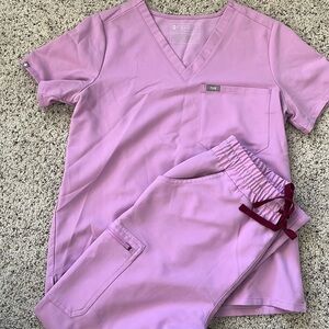 FIGS Technical Collection Medium Dusk Scrub set